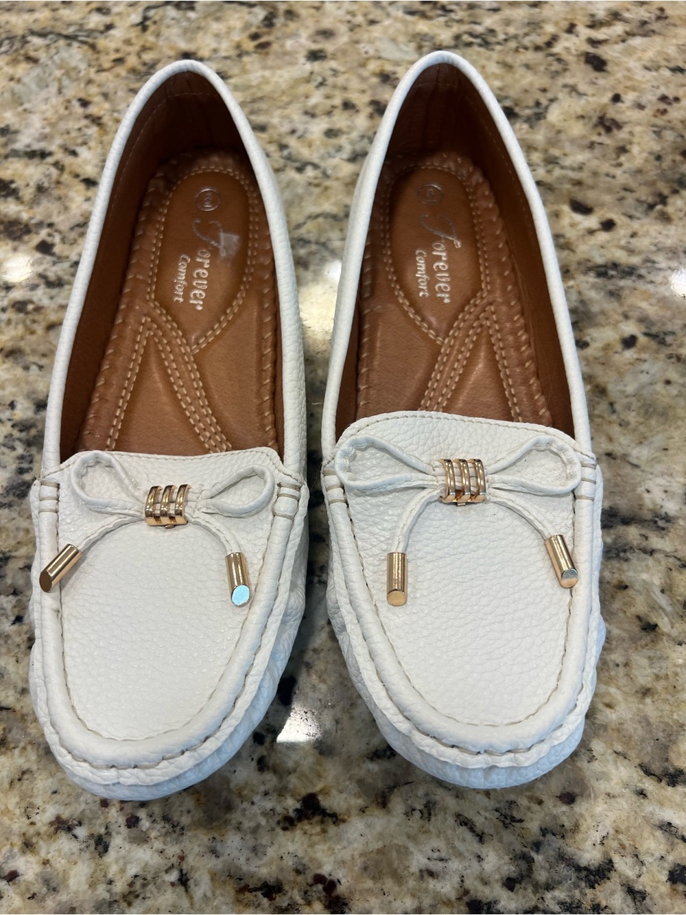 Women’s White Bow-Accent Moccasin Loafers